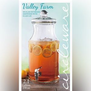 Circleware Valley Farm Glass Beverage Dispenser w/Lid for Cold Drinks 2.1 Gals.